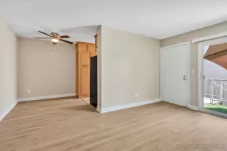 Photo #4: 230013307 Listing