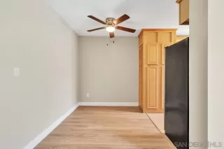 Photo #6: 230013307 Listing