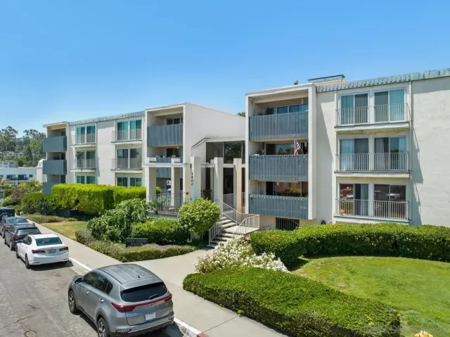 MLS: 230013331 Condo For Sale