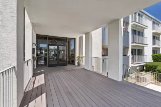 Photo #2: 230013331 Listing 