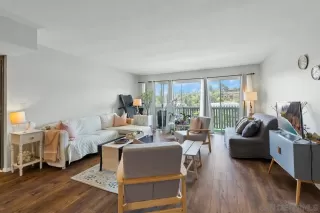 Photo #3: 230013331 Listing 