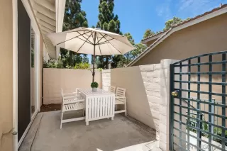 Photo #3: 230013345 Listing