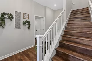 Photo #4: 230013362 Listing