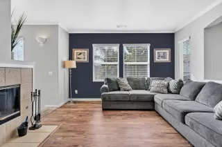 Photo #4: 230013368 Listing