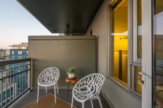 Photo #3: 230013385 Listing