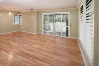 Photo #1: 230013389 Listing