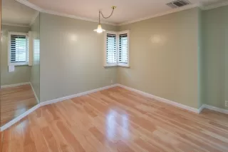 Photo #4: 230013389 Listing