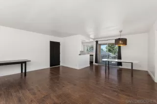 Photo #5: 230013394 Listing