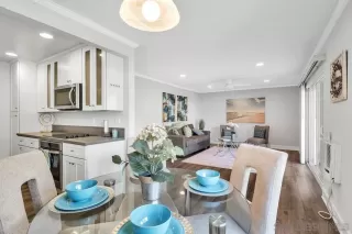 Photo #6: 230013417 Listing