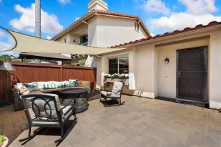 Photo #3: 230013483 Listing