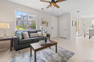 Photo #3: 230013490 Listing