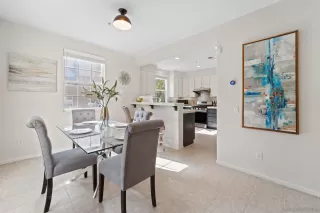 Photo #5: 230013490 Listing