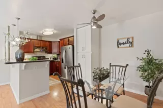 Photo #5: 230013507 Listing