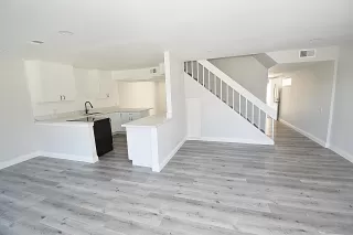 Photo #2: 230013531 Listing 