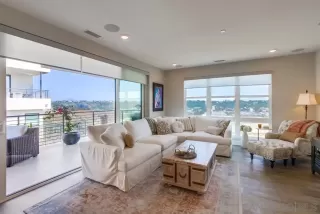 Photo #3: 230013546 Listing