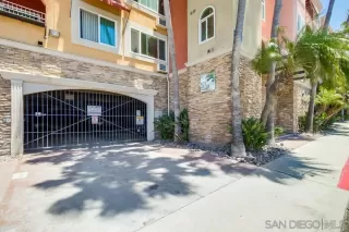 Photo #4: 230013551 Listing 