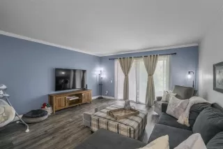 Photo #3: 230013555 Listing