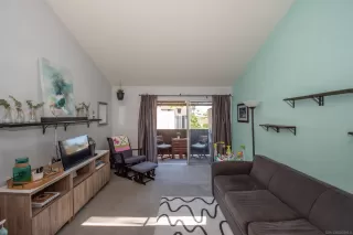 Photo #3: 230013576 Listing