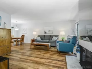 Photo #5: 230013586 Listing