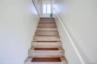 Photo #2: 230013588 Listing