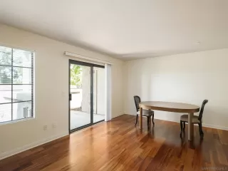 Photo #4: 230013598 Listing