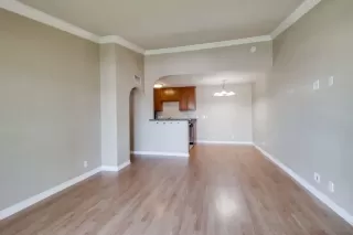 Photo #4: 230013605 Listing