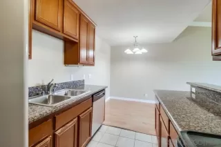 Photo #6: 230013605 Listing