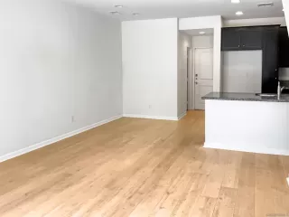 Photo #2: 230013620 Listing