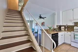 Photo #5: 230013627 Listing