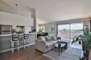 Photo #4: 230013634 Listing