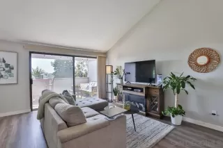 Photo #6: 230013634 Listing