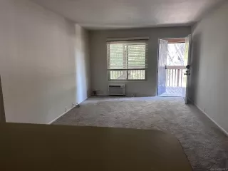 Photo #3: 230013640 Listing