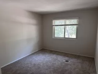 Photo #4: 230013640 Listing