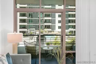 Photo #4: 230013694 Listing