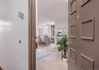 Photo #4: 230013695 Listing 