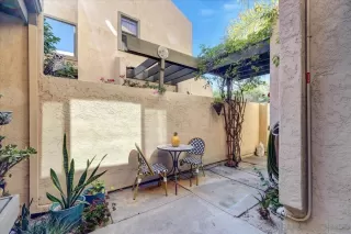 Photo #5: 230013698 Listing