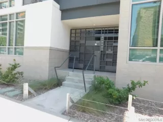 Photo #6: 230013715 Listing