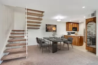 Photo #3: 230013716 Listing 