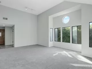 Photo #5: 230013721 Listing