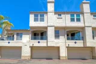 Photo #1: 230013732 Listing