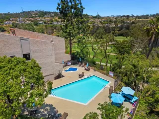 Photo #2: 230013764 Listing 