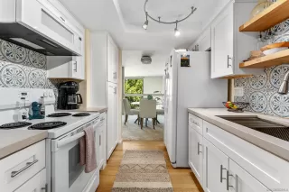 Photo #3: 230013764 Listing 