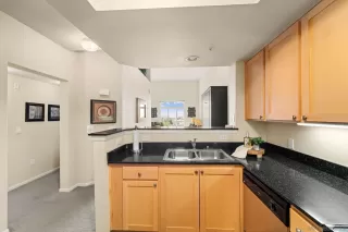 Photo #5: 230013768 Listing 