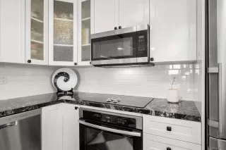 Photo #1: 230013798 Listing