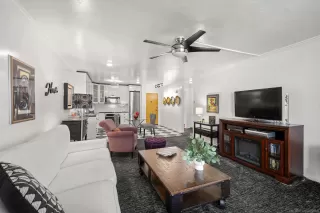 Photo #5: 230013798 Listing