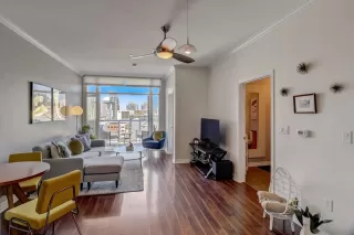 Photo #1: 230013800 Listing