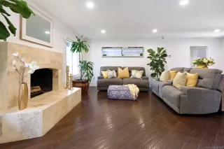 Photo #4: 230013806 Listing