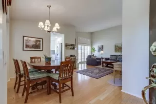 Photo #3: 230013863 Listing