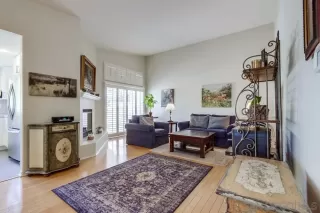 Photo #5: 230013863 Listing