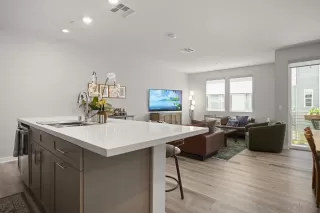 Photo #3: 230013866 Listing